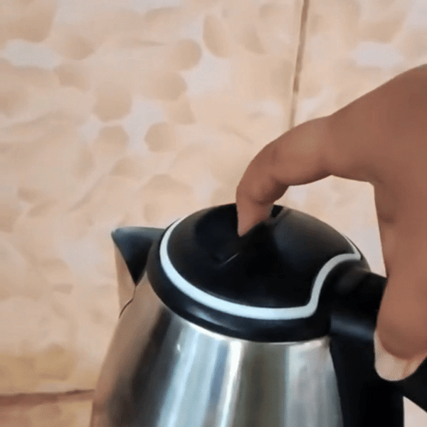 Tetera Inteligente de Acero